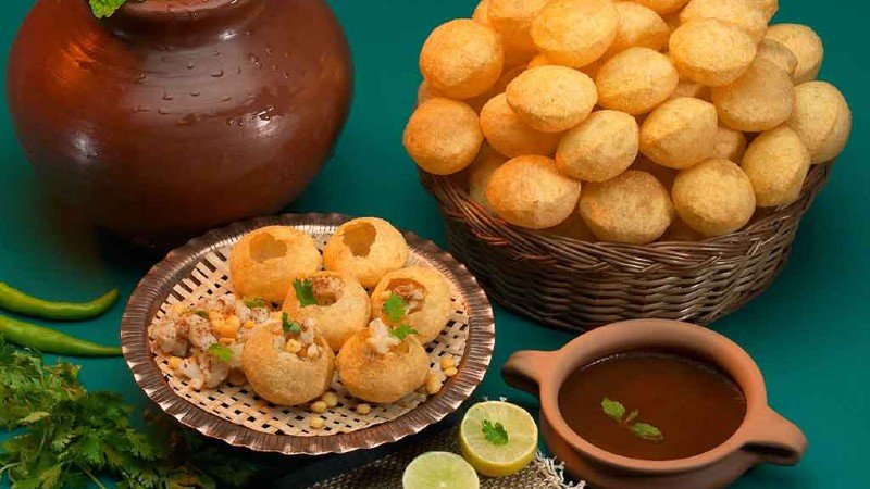 ভারতীয় খাবার পানি পুরির রেসিপি